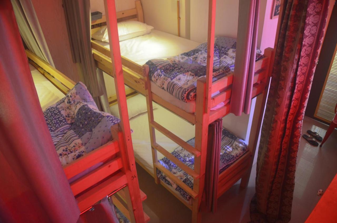 הוסטל מומביי Salaam Namastey Backpackers מראה חיצוני תמונה
