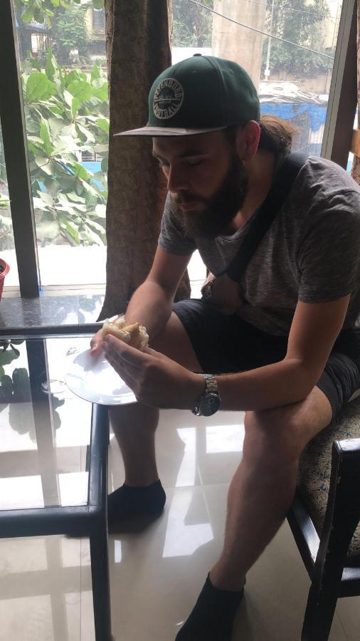הוסטל מומביי Salaam Namastey Backpackers מראה חיצוני תמונה